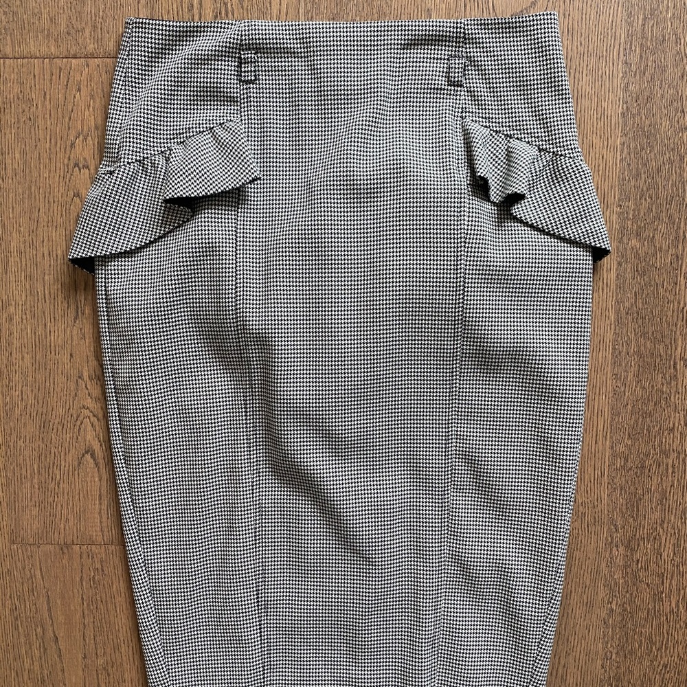 Women’s pencil skirt
